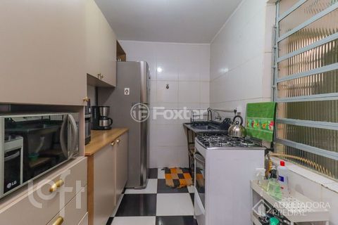 Image 7 - 890707