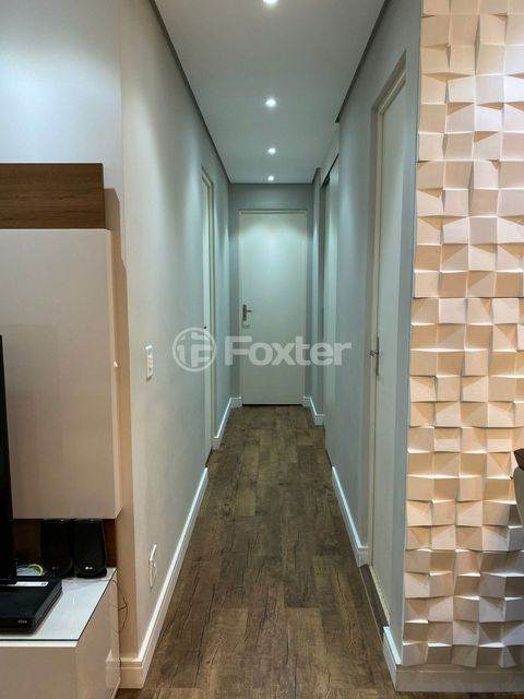 Image 2 - 890720