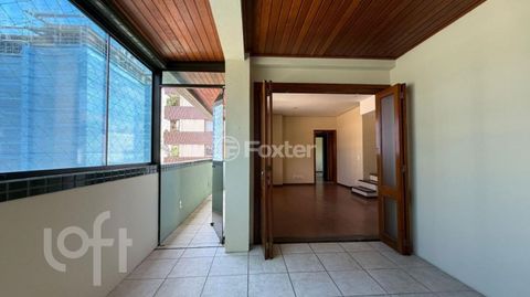 Image 1 - 890735
