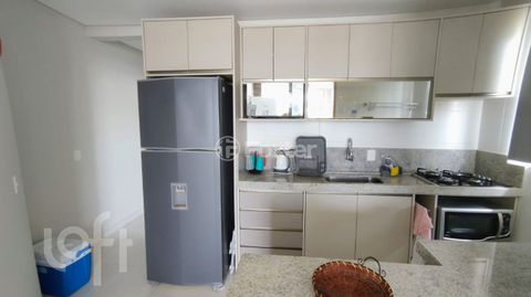 Image 8 - 890741