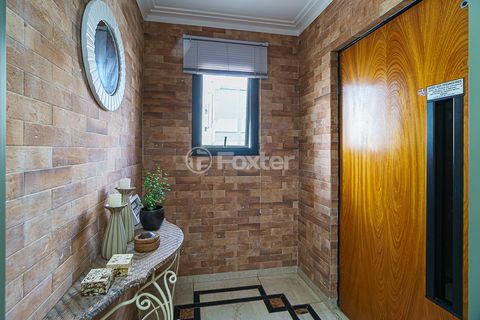 Image 7 - 890811