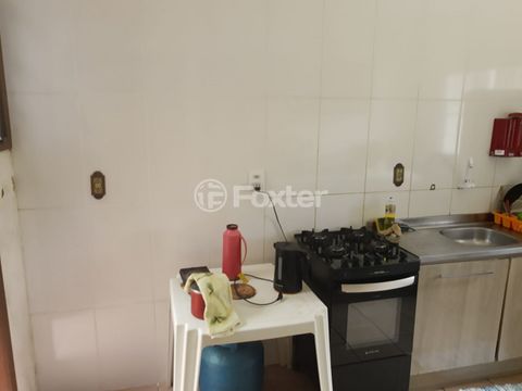 Image 8 - 890821