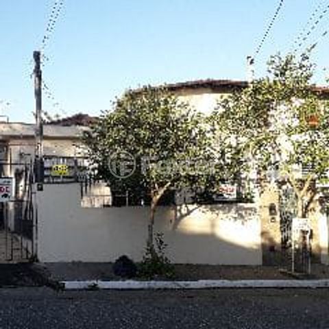 Image 7 - 890824