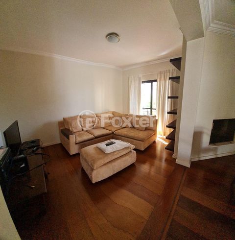 Image 7 - 890843