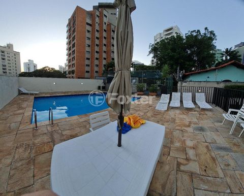 Image 9 - 890843