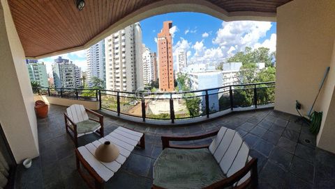 Image 8 - 890843