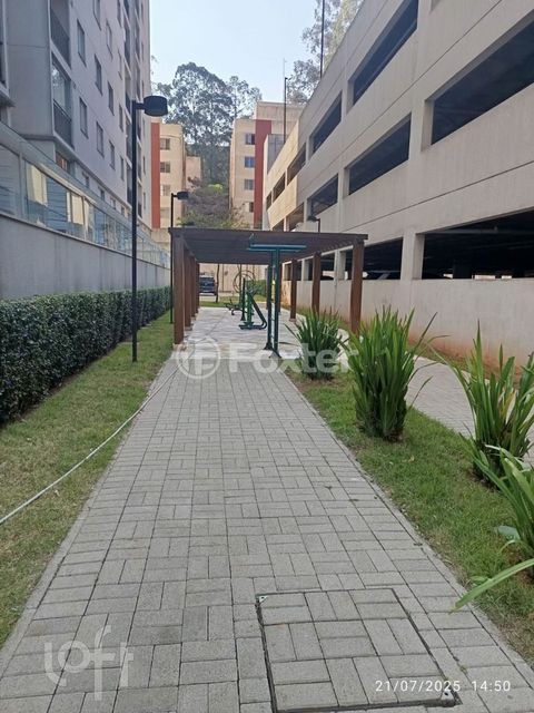 Image 3 - 890845