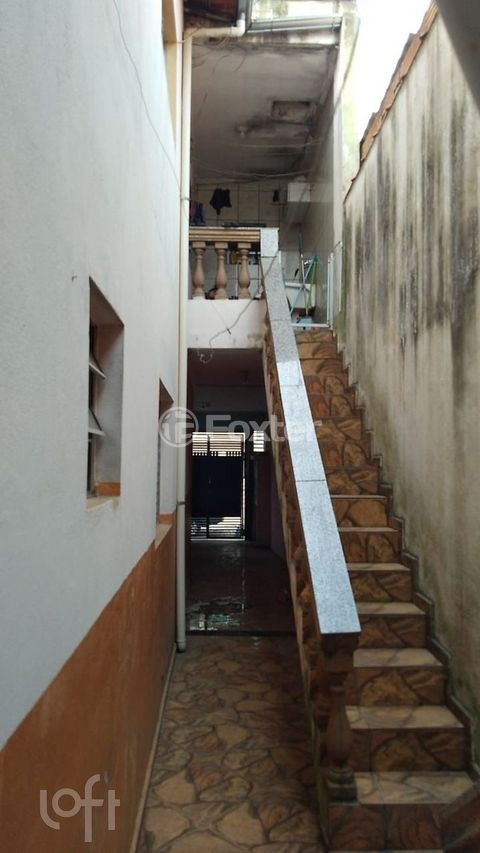 Image 11 - 890867
