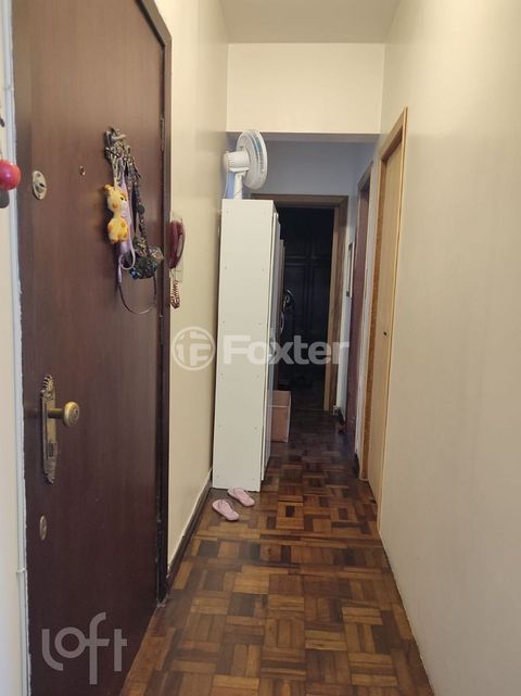Image 3 - 890882