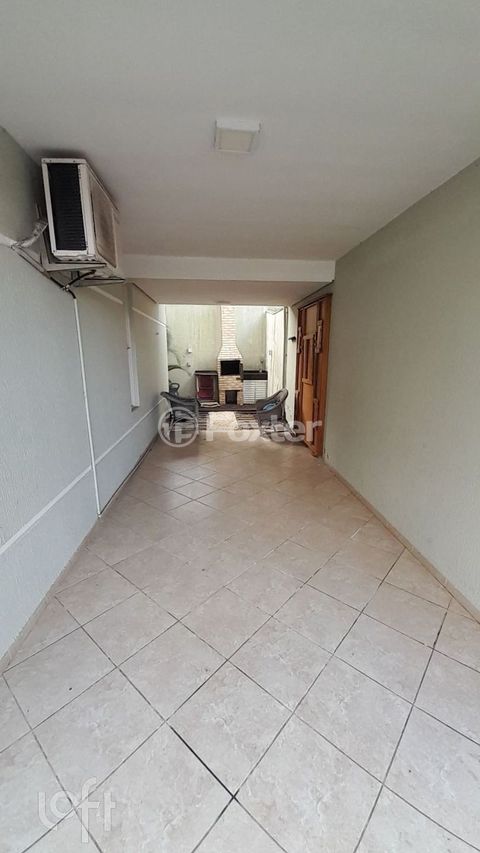 Image 4 - 890883