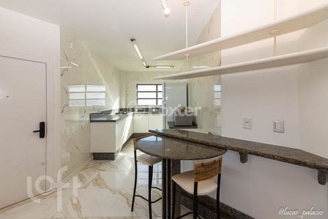 Image 10 - 890923