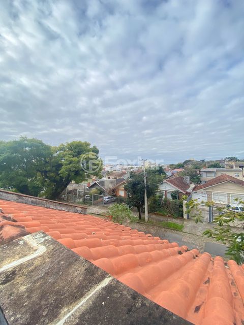 Image 15 - 891015
