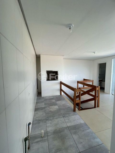 Image 3 - 891023