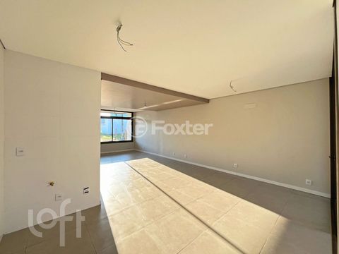 Image 7 - 891049
