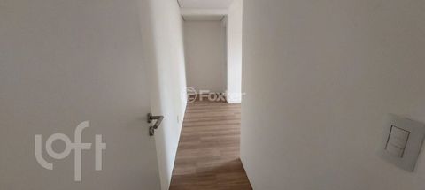 Image 11 - 891075