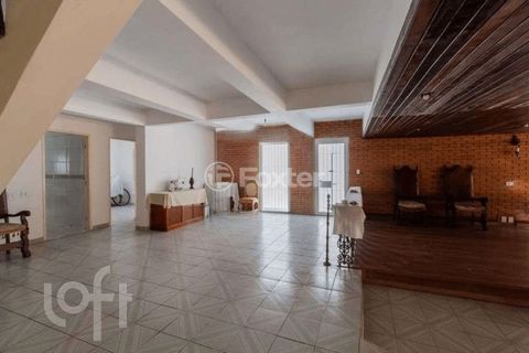Image 17 - 891106