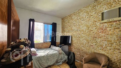 Image 7 - 891166