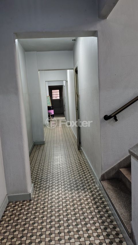 Image 3 - 891178