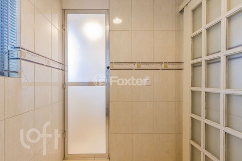 Image 11 - 891185