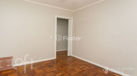 Image 8 - 891198