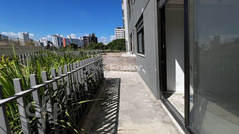 Image 14 - 891202