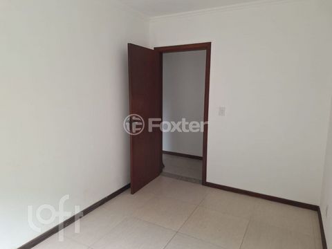 Image 9 - 891266
