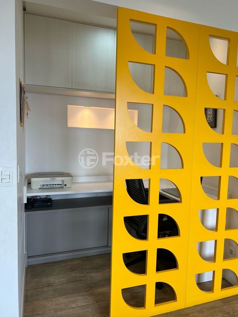 Image 7 - 891284