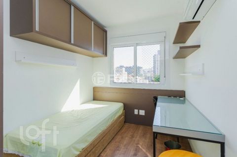 Image 8 - 891314