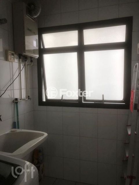 Image 9 - 891360
