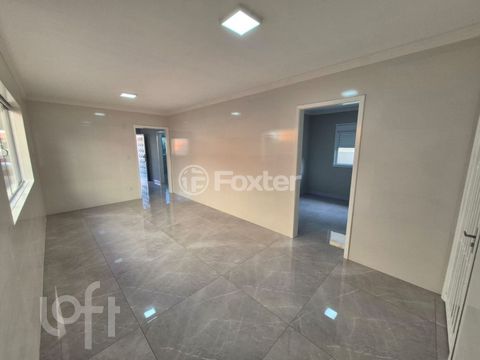 Image 7 - 891371