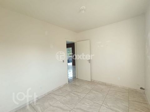 Image 4 - 891444