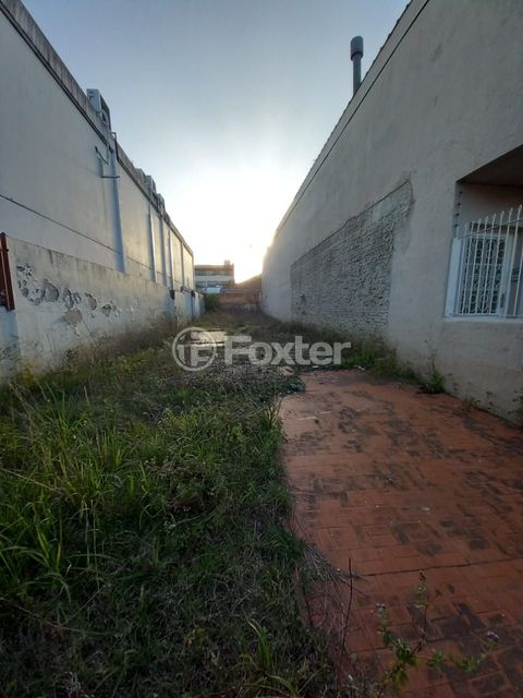 Image 1 - 891512
