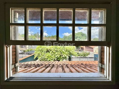 Image 15 - 891600