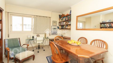 Image 10 - 891615