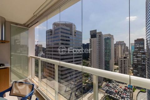 Image 12 - 891624