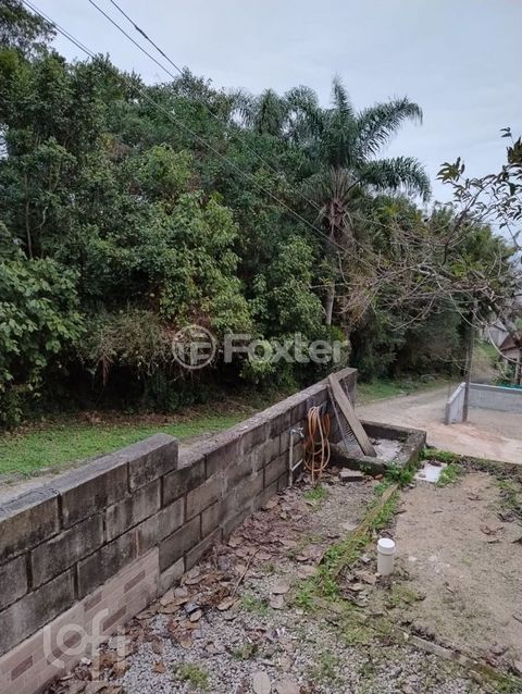 Image 1 - 891630