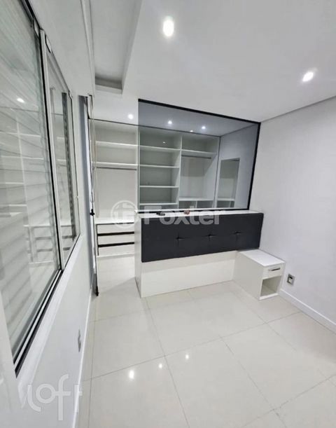 Image 7 - 891656