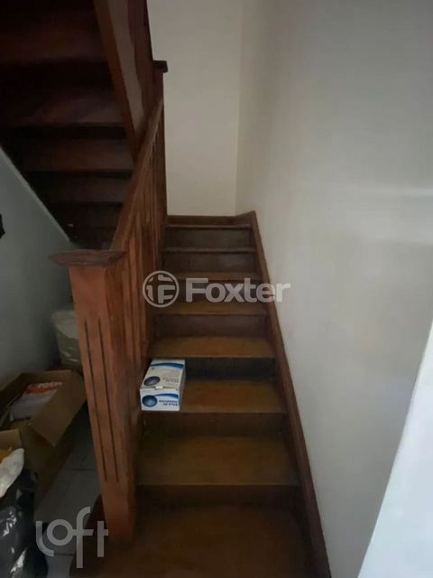 Image 1 - 891665