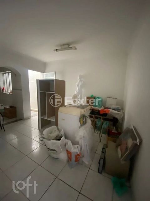 Image 4 - 891665