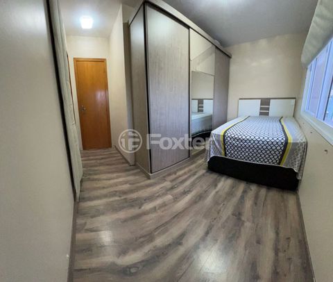 Image 8 - 891700