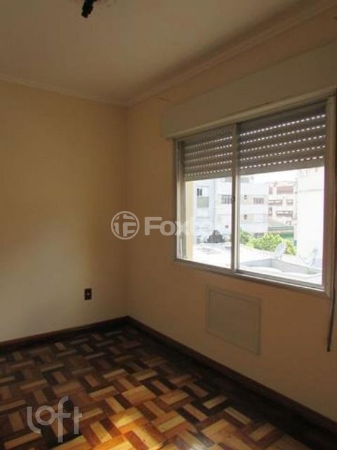 Image 7 - 891731