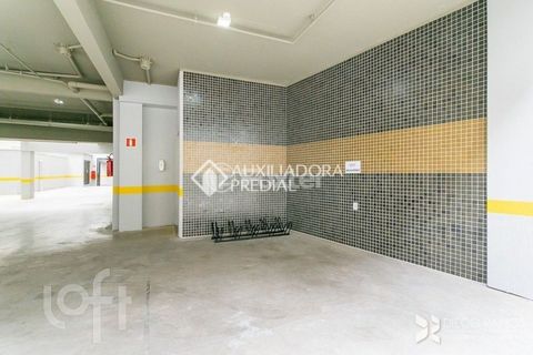Image 15 - 891732