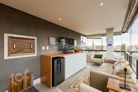 Image 1 - 891739