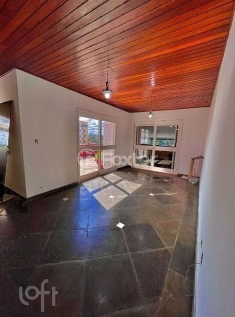 Image 8 - 891755
