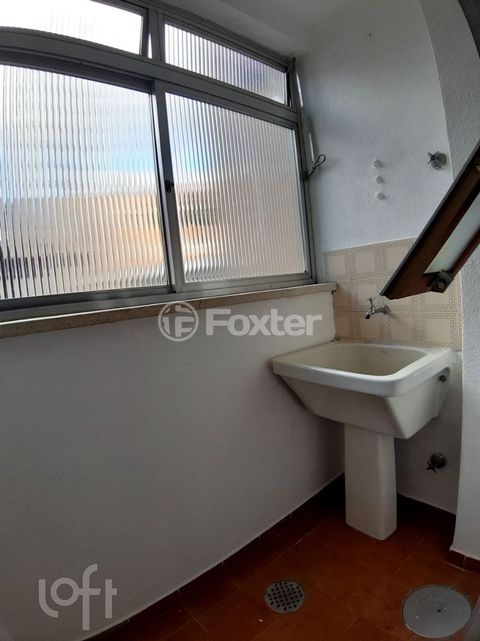 Image 7 - 891769