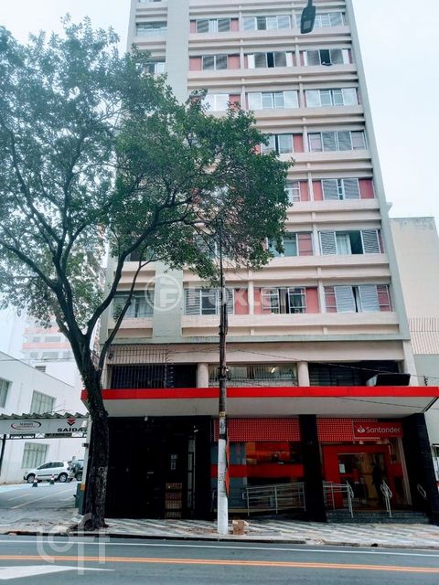 Image 9 - 891771