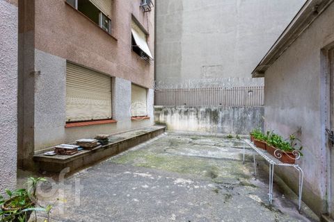 Image 6 - 891773