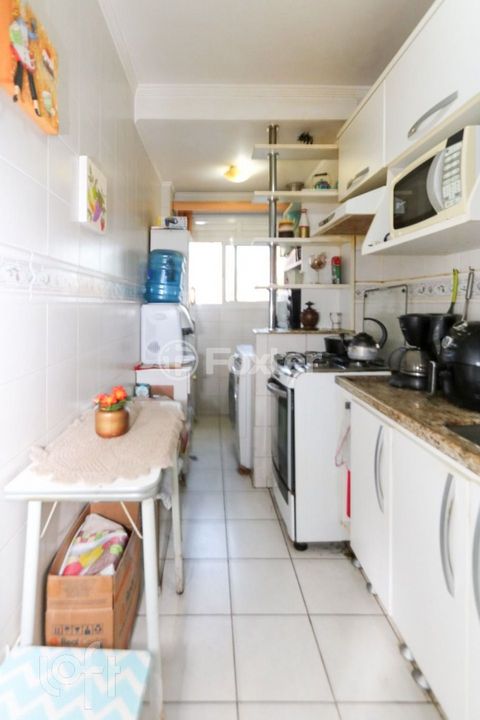 Image 18 - 891792