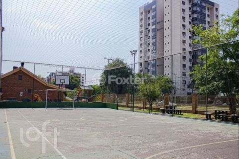 Image 17 - 891800