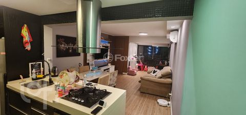 Image 9 - 891812